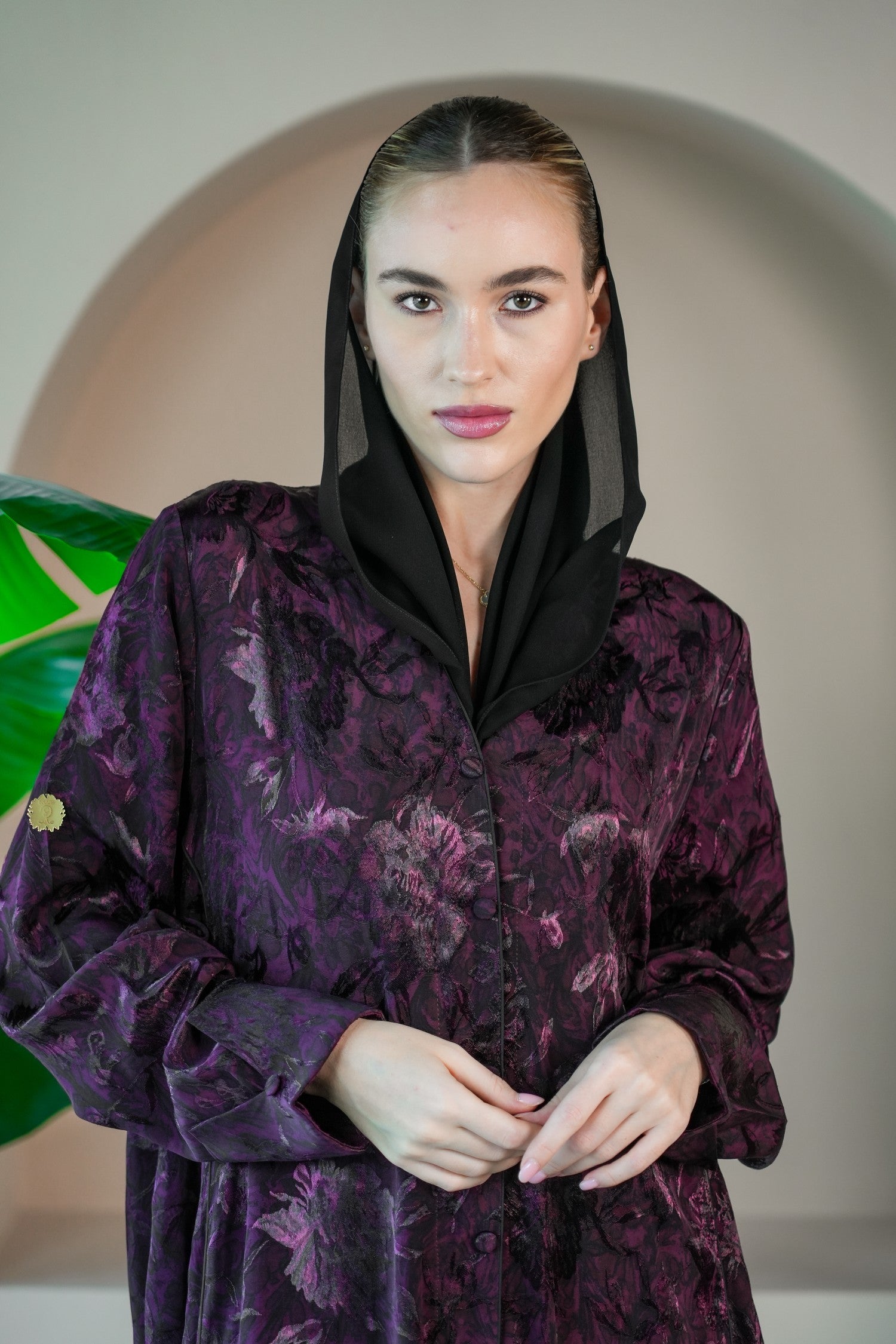 S014 – Saaib Abaya
