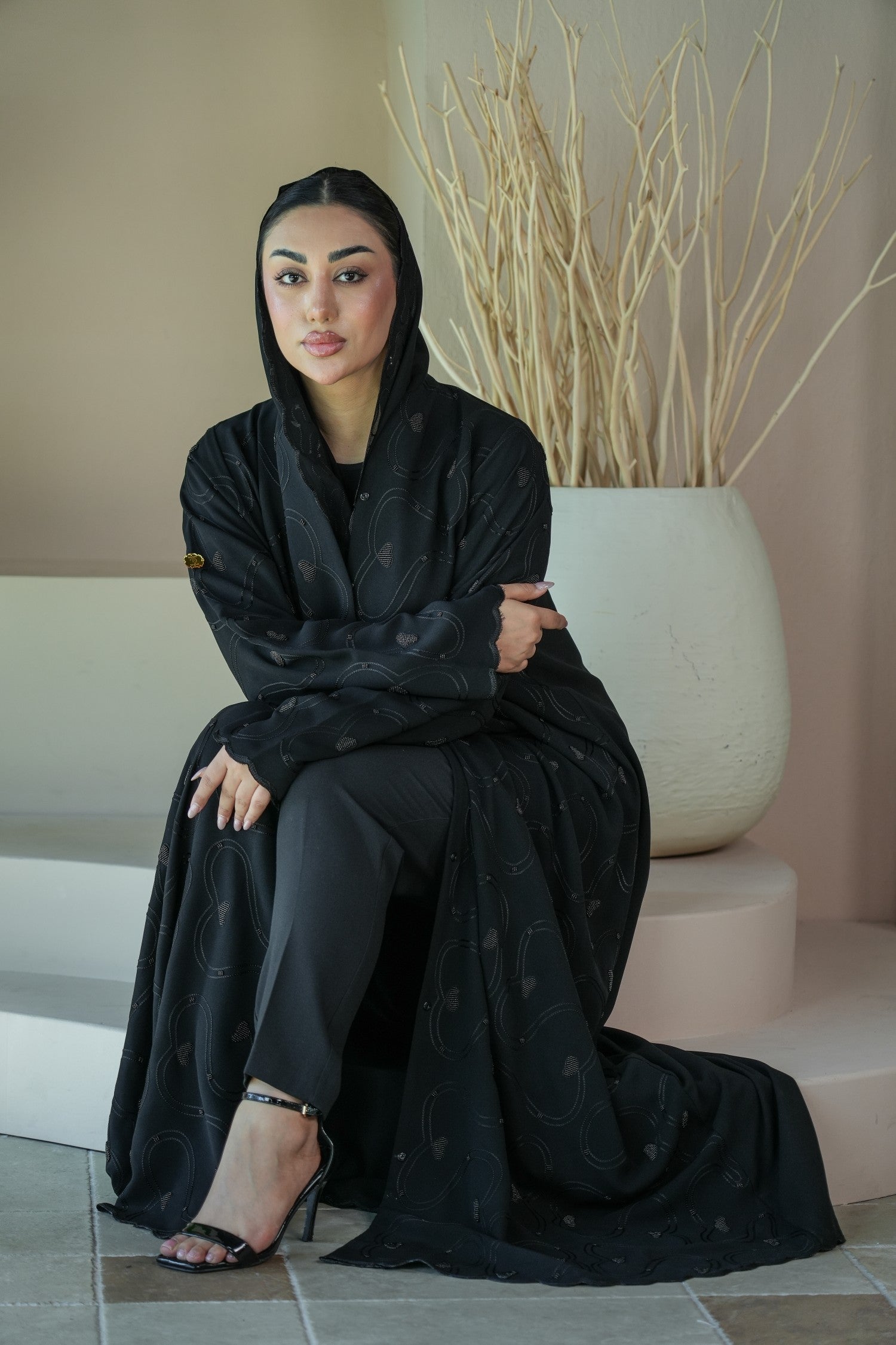 S033 - Saaib Abaya-custom abayas, luxury abayas, elegant abayas, modest fashion, bespoke abayas, handmade abayas, Qatar fashion