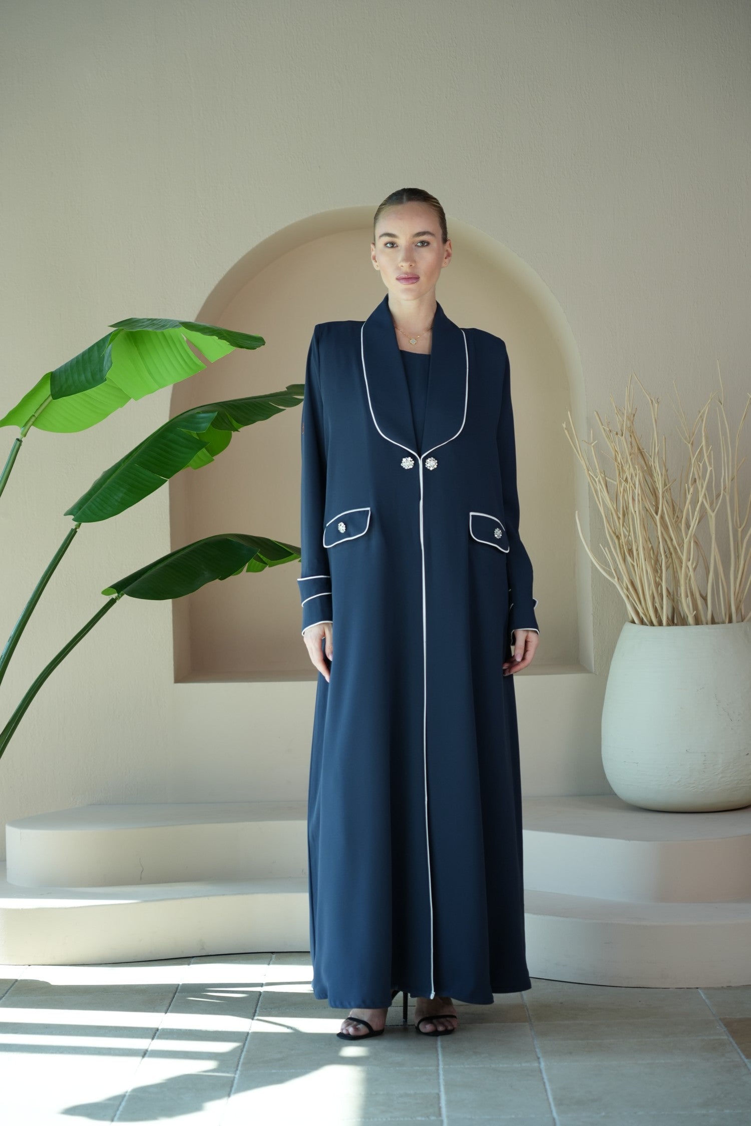 S032 - Saaib Abaya-custom abayas, luxury abayas, elegant abayas, modest fashion, bespoke abayas, handmade abayas, Qatar fashion