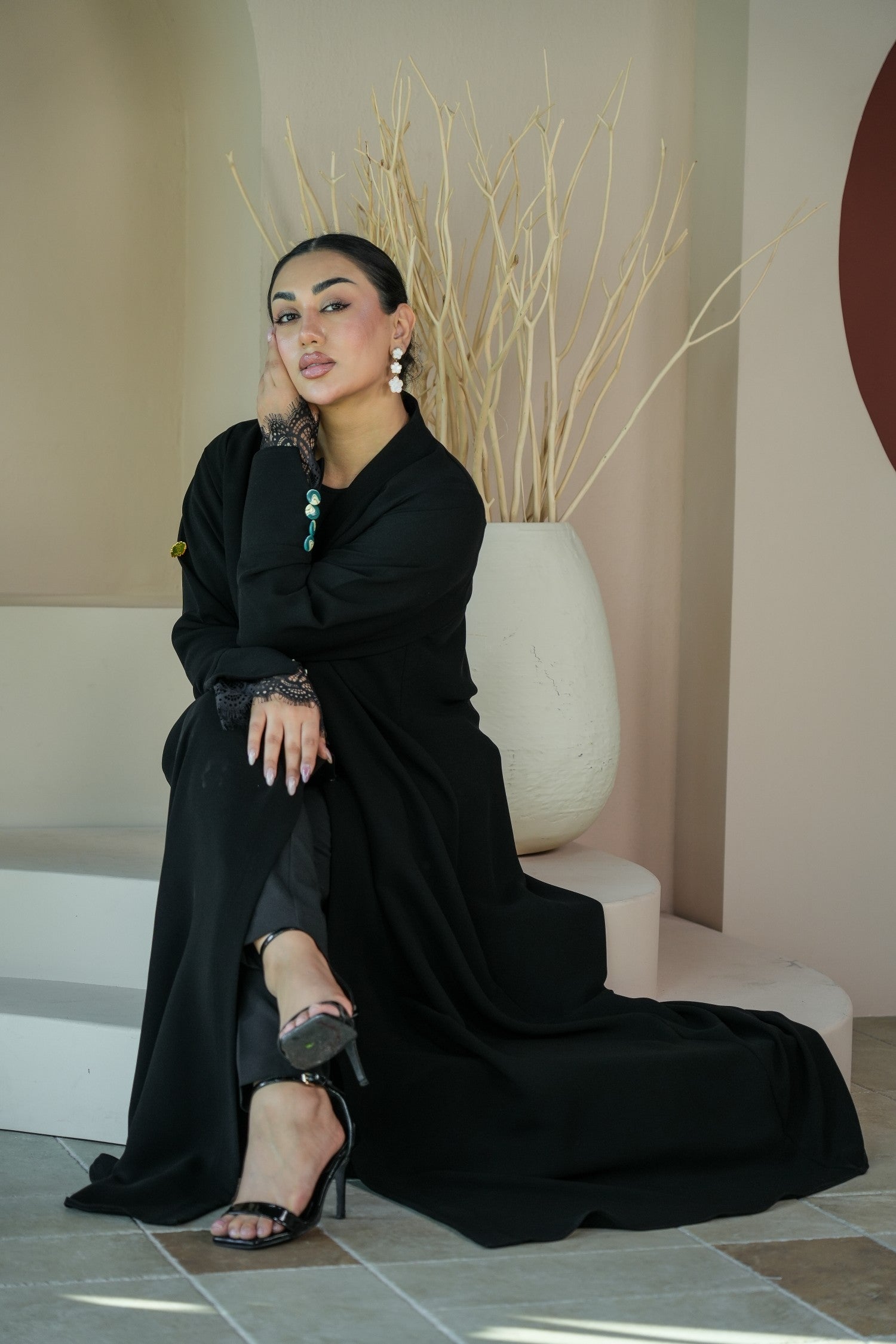 S021 - Saaib Abaya-custom abayas, luxury abayas, elegant abayas, modest fashion, bespoke abayas, handmade abayas, Qatar fashion