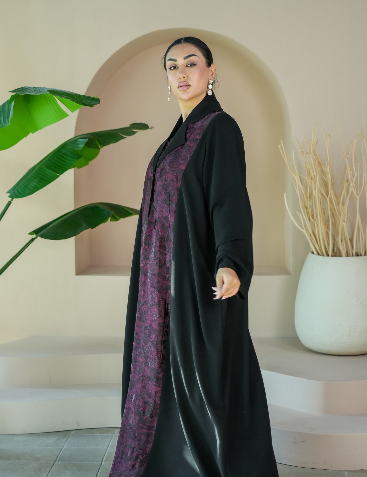 S019 - Saaib Abaya-custom abayas, luxury abayas, elegant abayas, modest fashion, bespoke abayas, handmade abayas, Qatar fashion