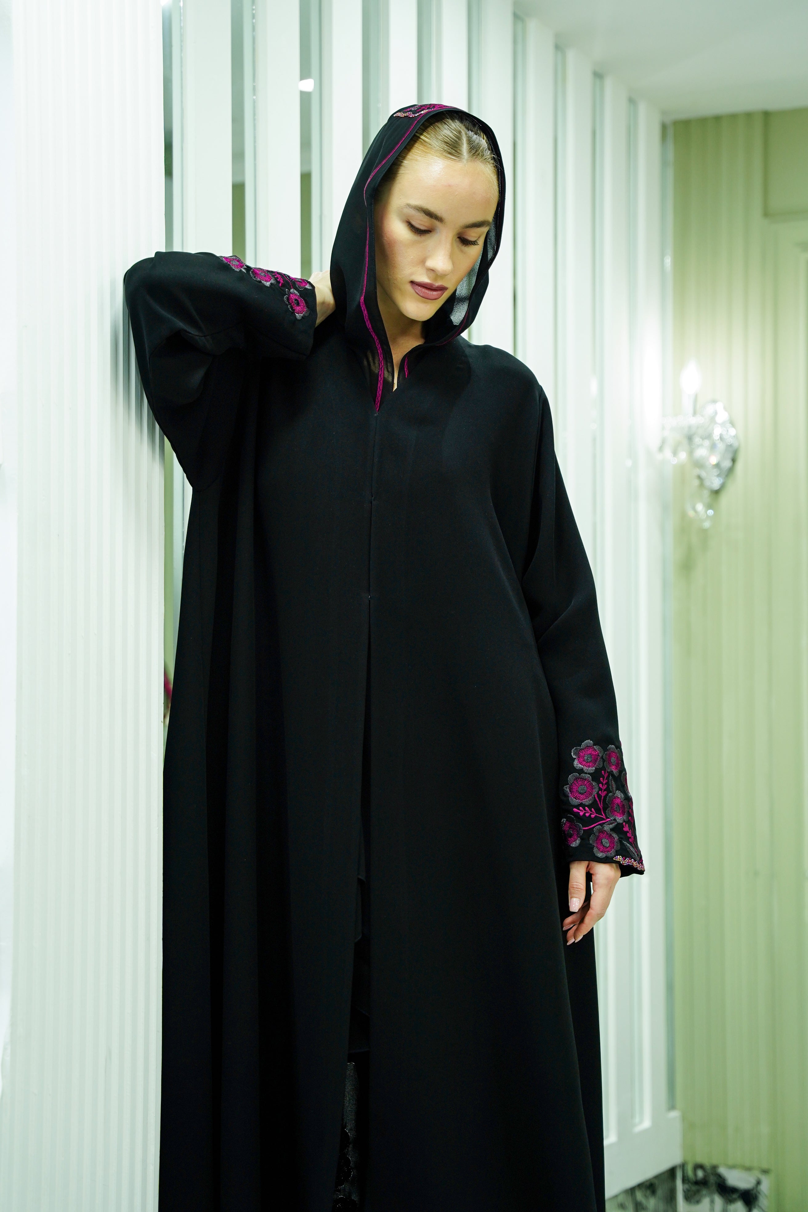 S044 - Saaib Abaya-custom abayas, luxury abayas, elegant abayas, modest fashion, bespoke abayas, handmade abayas, Qatar fashion